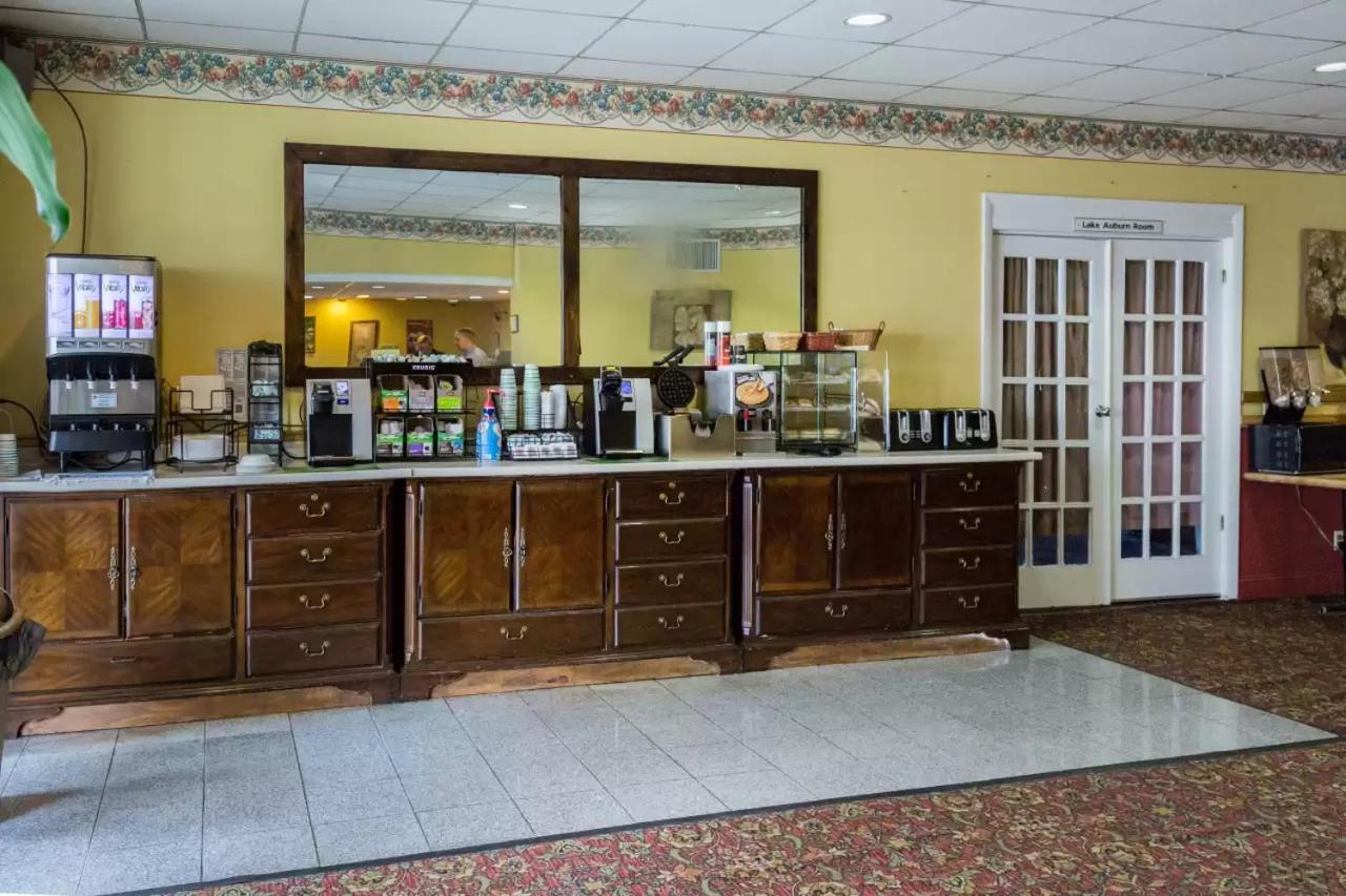 Econo Lodge Auburn Εξωτερικό φωτογραφία