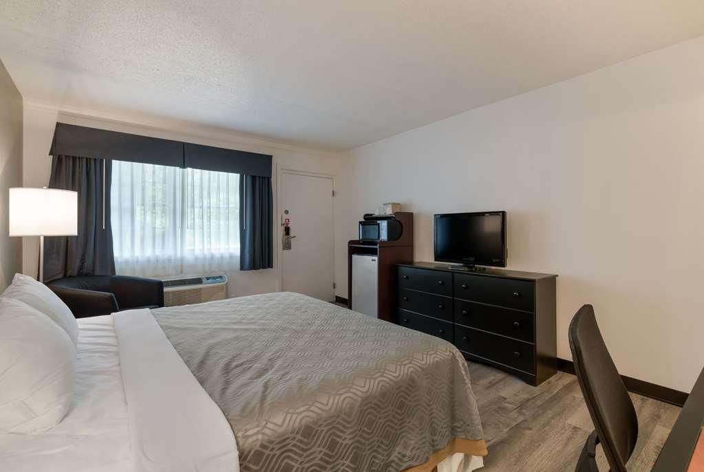 Econo Lodge Auburn Δωμάτιο φωτογραφία