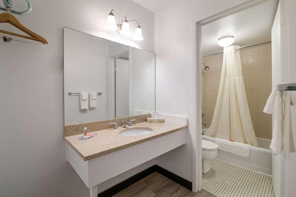 Econo Lodge Auburn Εξωτερικό φωτογραφία