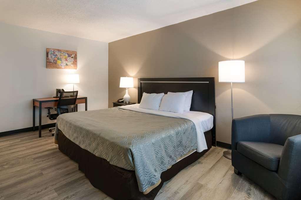 Econo Lodge Auburn Δωμάτιο φωτογραφία